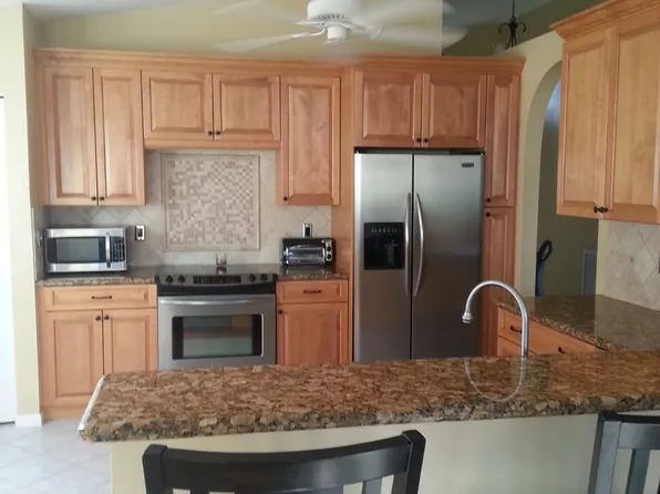 8753 Thames River Dr, Boca Raton, FL 33433