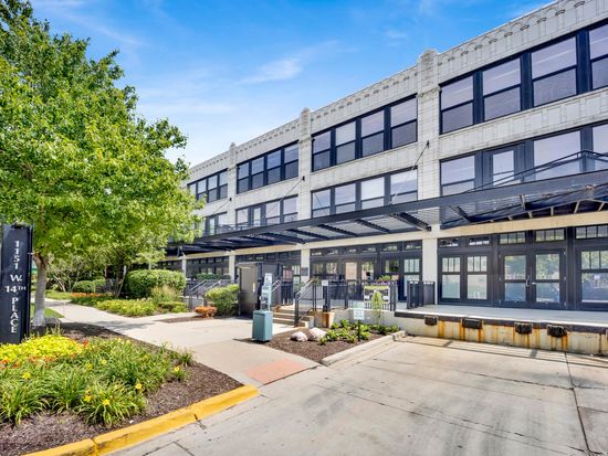 1151 W 14th Pl UNIT 205, Chicago, IL 60608