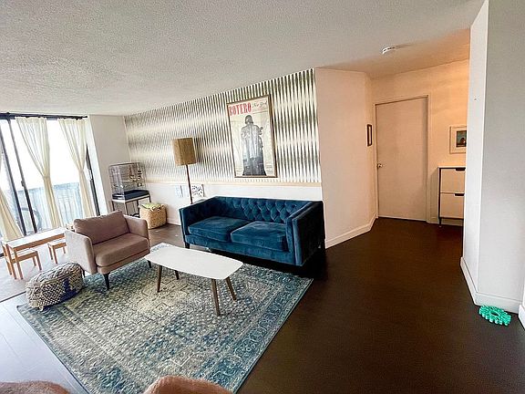 4th image of 770 Anderson Ave #C002e-2e