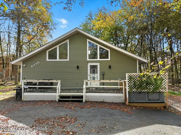 3223 Carobeth Dr, Tobyhanna, PA 18466