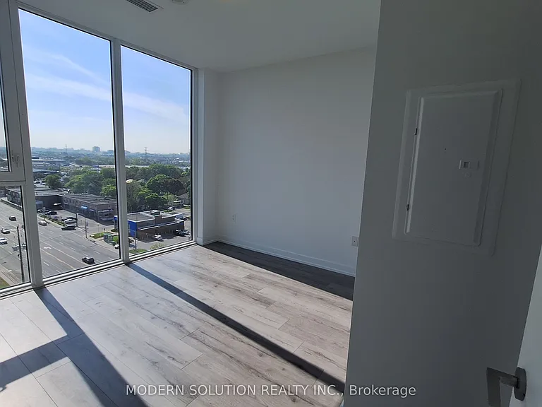 1195 The Queensway #1001 — Photo 12