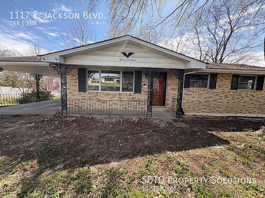 1st image of 1117 E Jackson Blvd