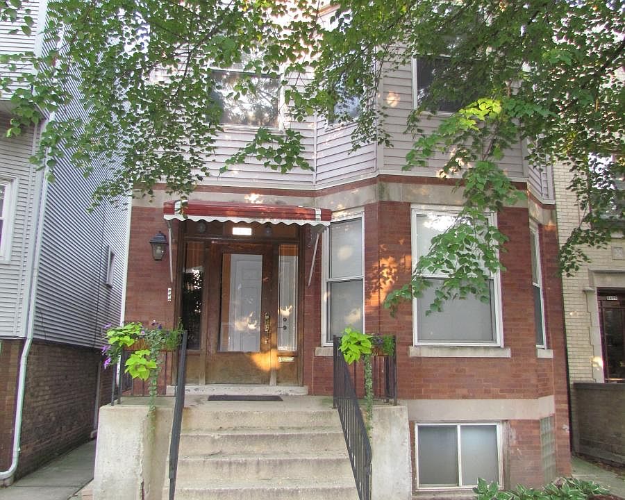 Front Entryway