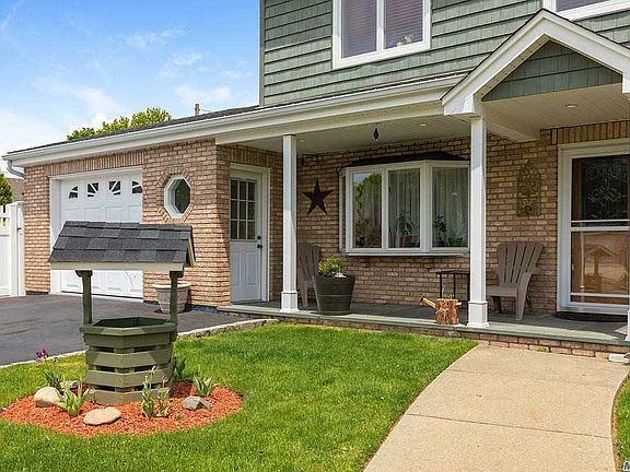 3rd image of 49 Stone Ln