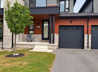 44 Eberhardt Dr, Wasaga Beach, ON L9Z 0K5