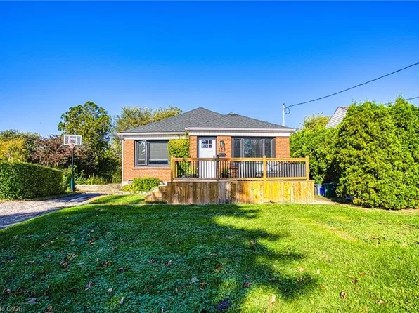 429 Elizabeth St, Grimsby, ON L3M 3K9