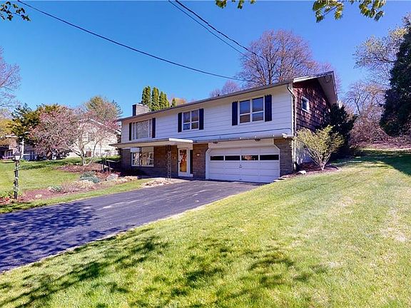 2nd image of 111 Margo Ln