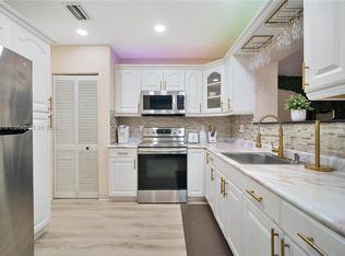 951 NW 148th St, Miami, FL 33168
