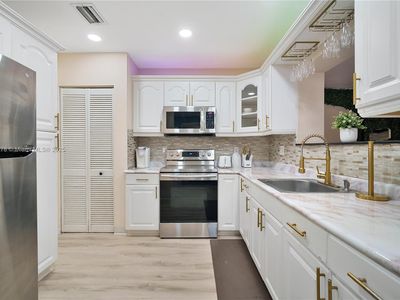 951 NW 148th St, Miami, FL, 33168