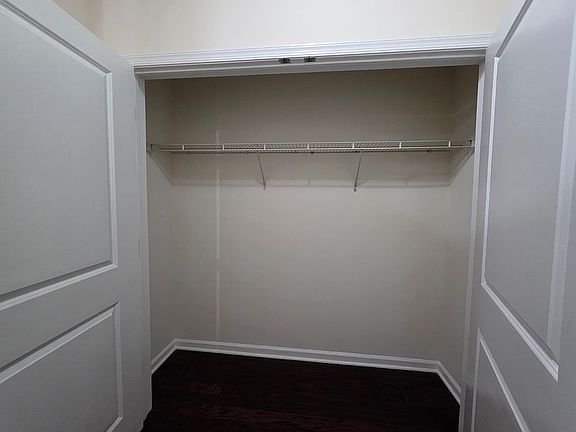 Entry foyer coat closet