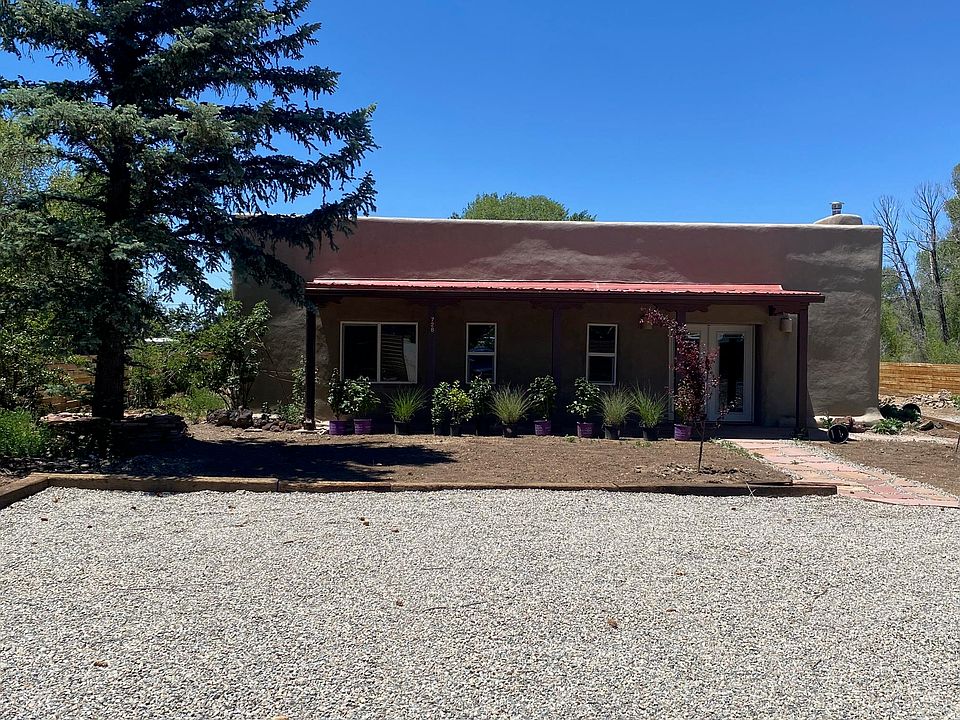 1st image of 108 Rio Pueblo Rd