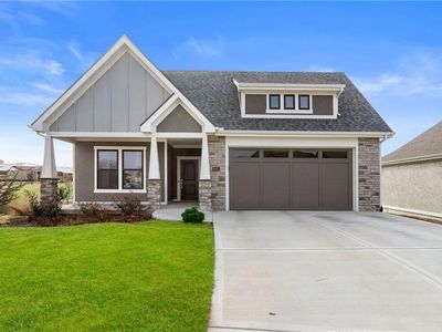 6921 NE 70th St, Kansas City, MO, 64119