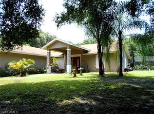 645 Corner Oaks Rd SW, Labelle, FL 33935