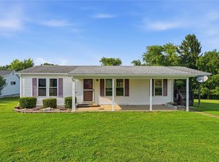 816 N 4th St, Apollo, PA 15613