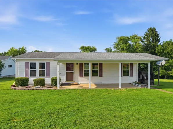 816 N 4th St, Apollo, PA 15613