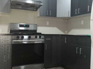12604 9th Ave #126-04, College Pt, NY 11356