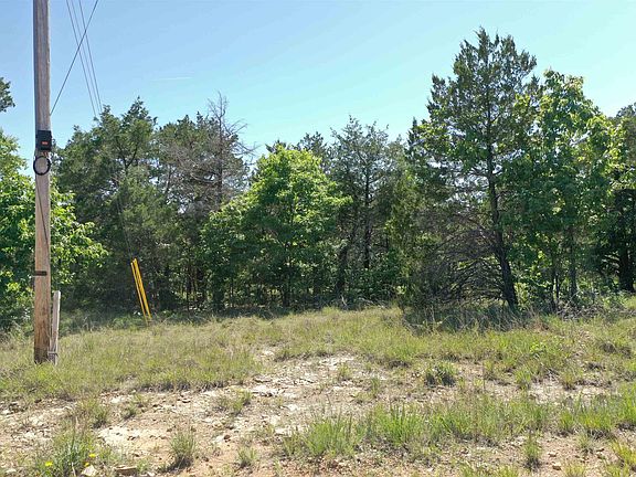 2nd image of 387 Somer View Dr