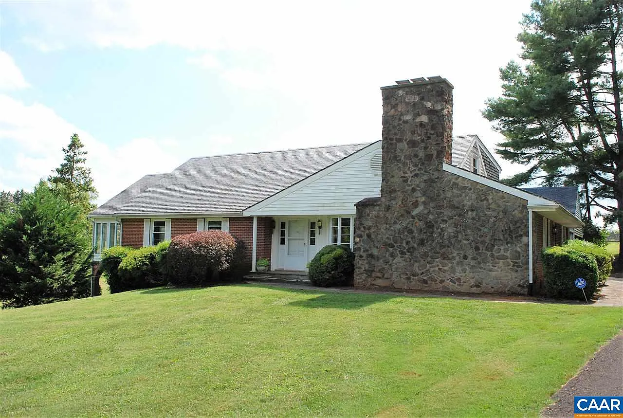 17052 Constitution Hwy photo 1
