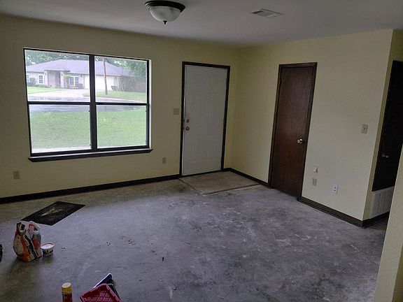 4th image of 6348 Gaines Ct