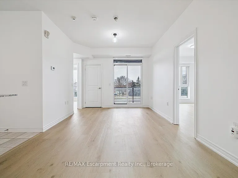 2393 Bronte Rd #205 — Photo 5