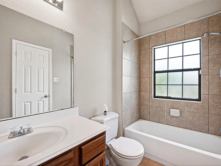 2346 Bermuda Shores Dr — Photo 24