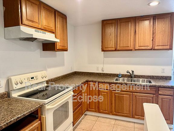 2nd image of 18701 Snohomish Ave Unit B