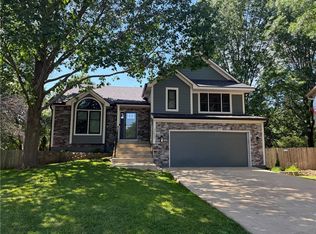 12407 S Alcan St, Olathe, KS 66062