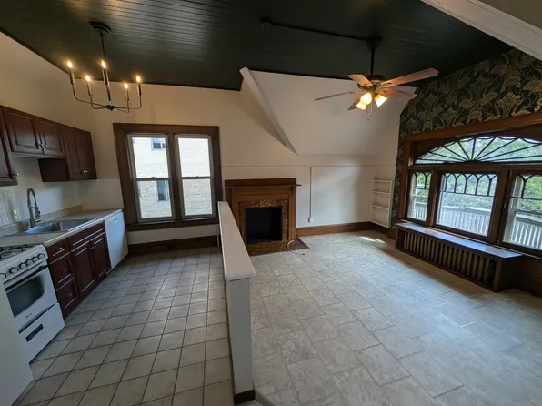 5 Goodman St N APT 5, Rochester, NY 14607