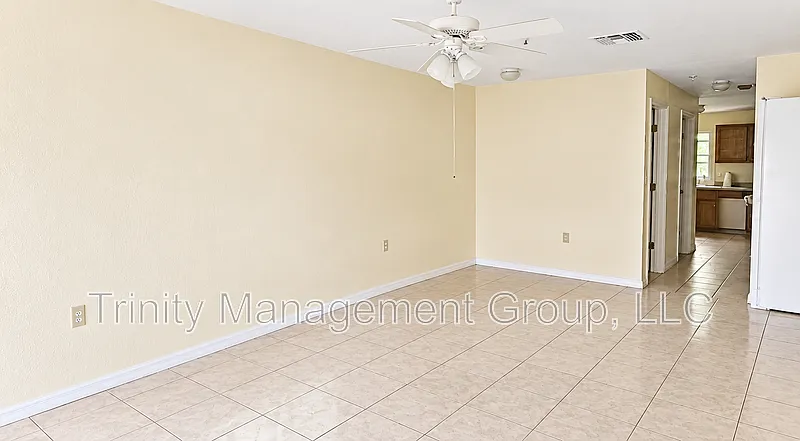 2 bed, 2.0 bath, 980 sqft, $1,350 — Photo 3