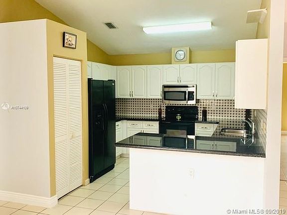 5th image of 6126 NW 181 Terrace Cir W