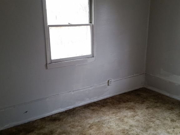 5th image of 1917 S Brookfield St