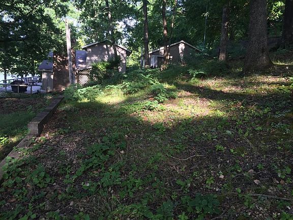5th image of 998 Park Cove Ln