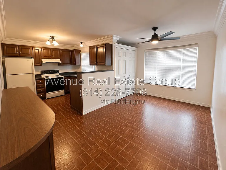 12163 Cheryl Ct — Photo 7