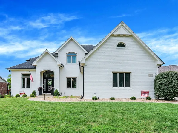 3828 Highland Park Dr, Greenwood, IN 46143