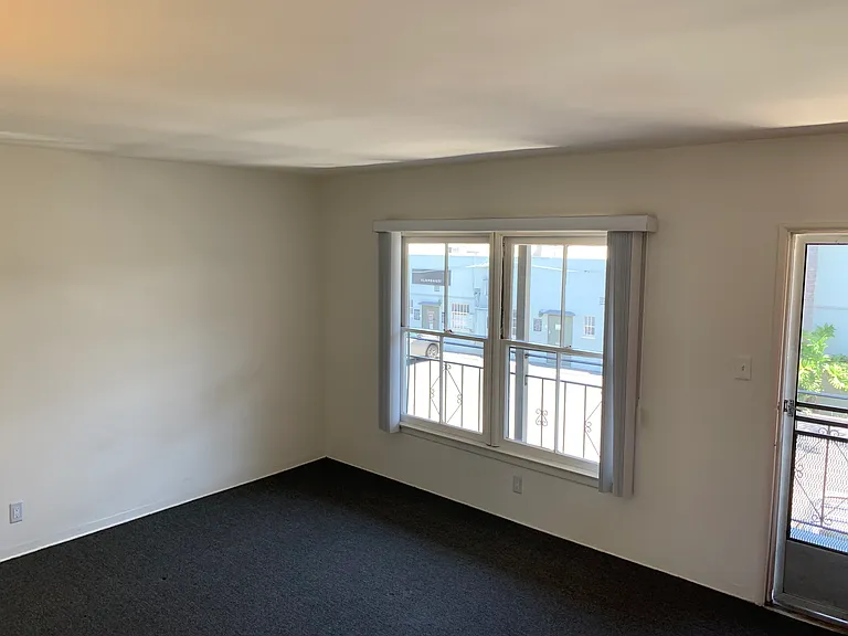 3871 Watseka Ave #14 — Photo 12