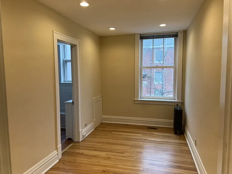 Third bedroom with ensuite bathroom and walk-in closet
