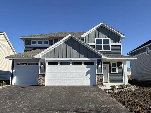 7624 Lotus Ln, Lino Lakes, MN 55038