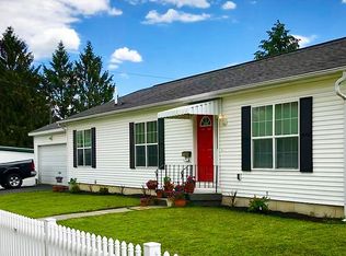 16 Glen Ave, Watervliet, NY 12189