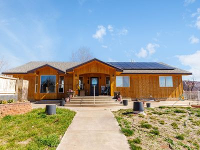 660 N Juniper St, Hildale, UT, 84784