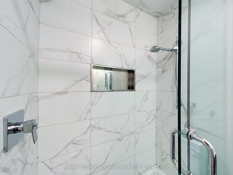 139 Lakeshore Rd E #6 — Photo 16