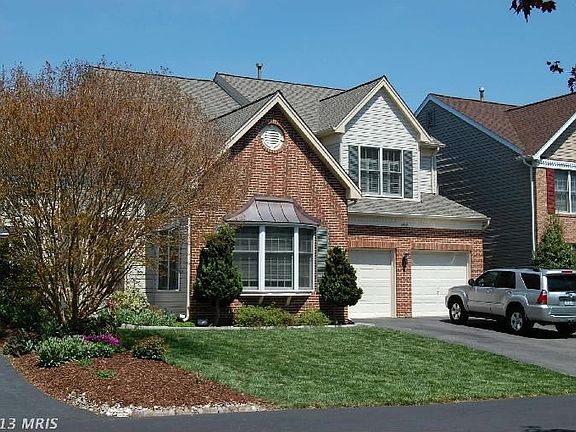2nd image of 3749 Millpond Ct