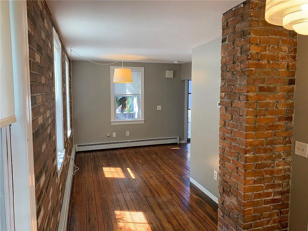 Sheldon Bed 81 Sheldon St Apt r, Providence, RI 02906 | HotPads