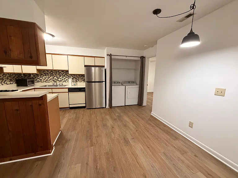 366 Summerwalk Cir — Photo 7