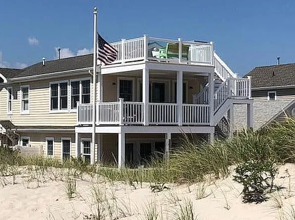 96 Ocean Ave, Seaside Park, NJ 08752