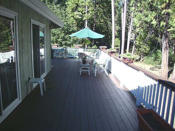4th image of 2443 Country Club Dr