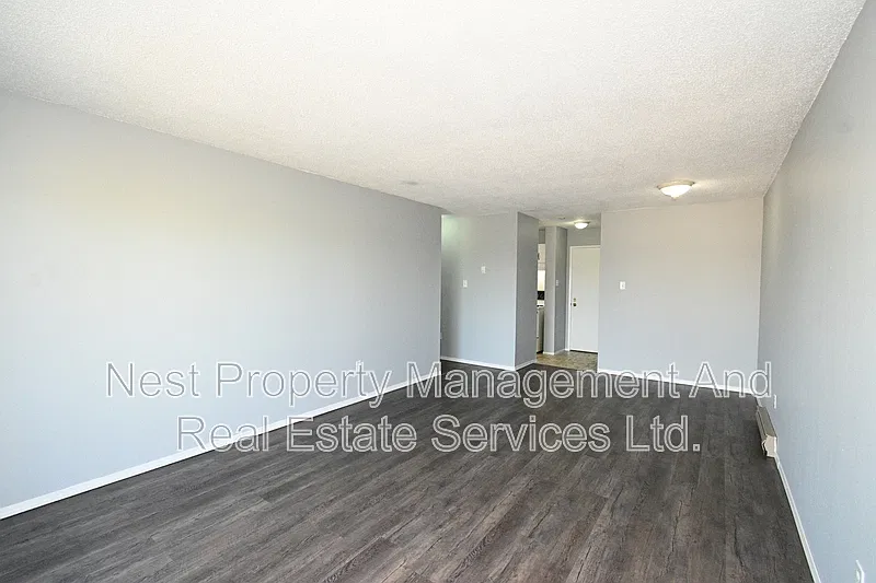 1 bed, 1.0 bath, $1,350 — Photo 3