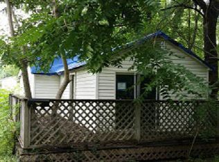 320 S Maple St, Centralia, IL 62801