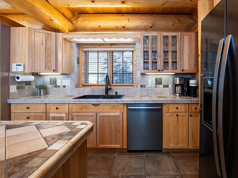 5 Lakecrest Dr — Photo 18