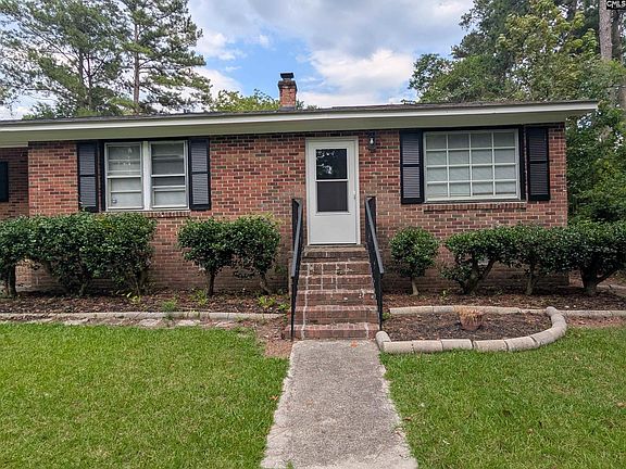 2nd image of 1013 Pinelane Rd