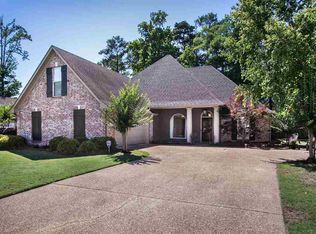 219 Lighthouse Ln, Brandon, MS 39047